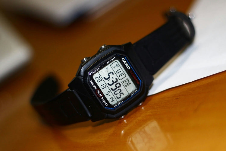 Montre digitale homme